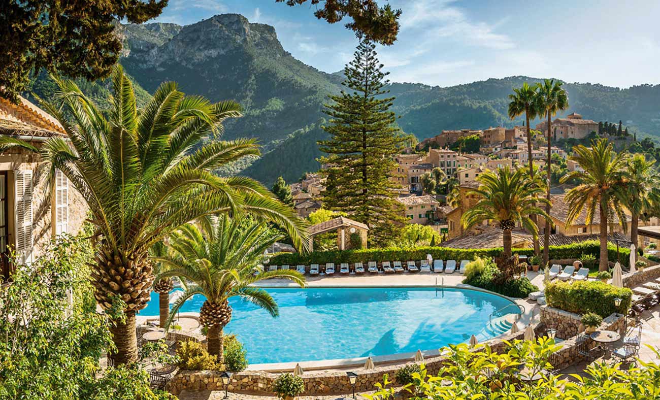 summer wedding venue Belmond La Residencia